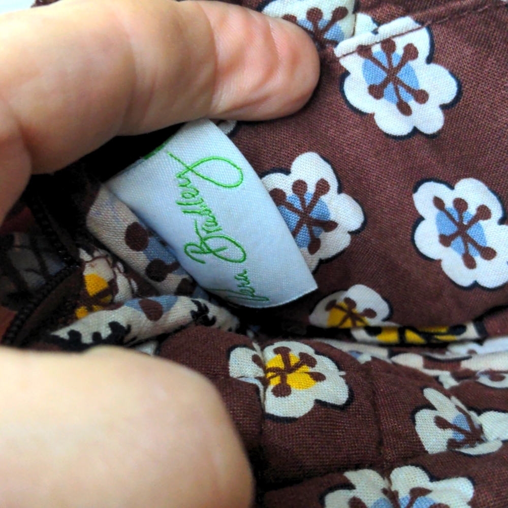 Vera Bradley Wristlet - Picture 4 of 4